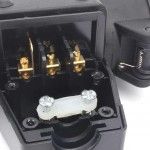 Ficha Elétrica Tripla, Exterior, com Tampa refª 89290 MADER Ficha Elétrica Tripla, Exterior, com Tampa refª 89290 MADER