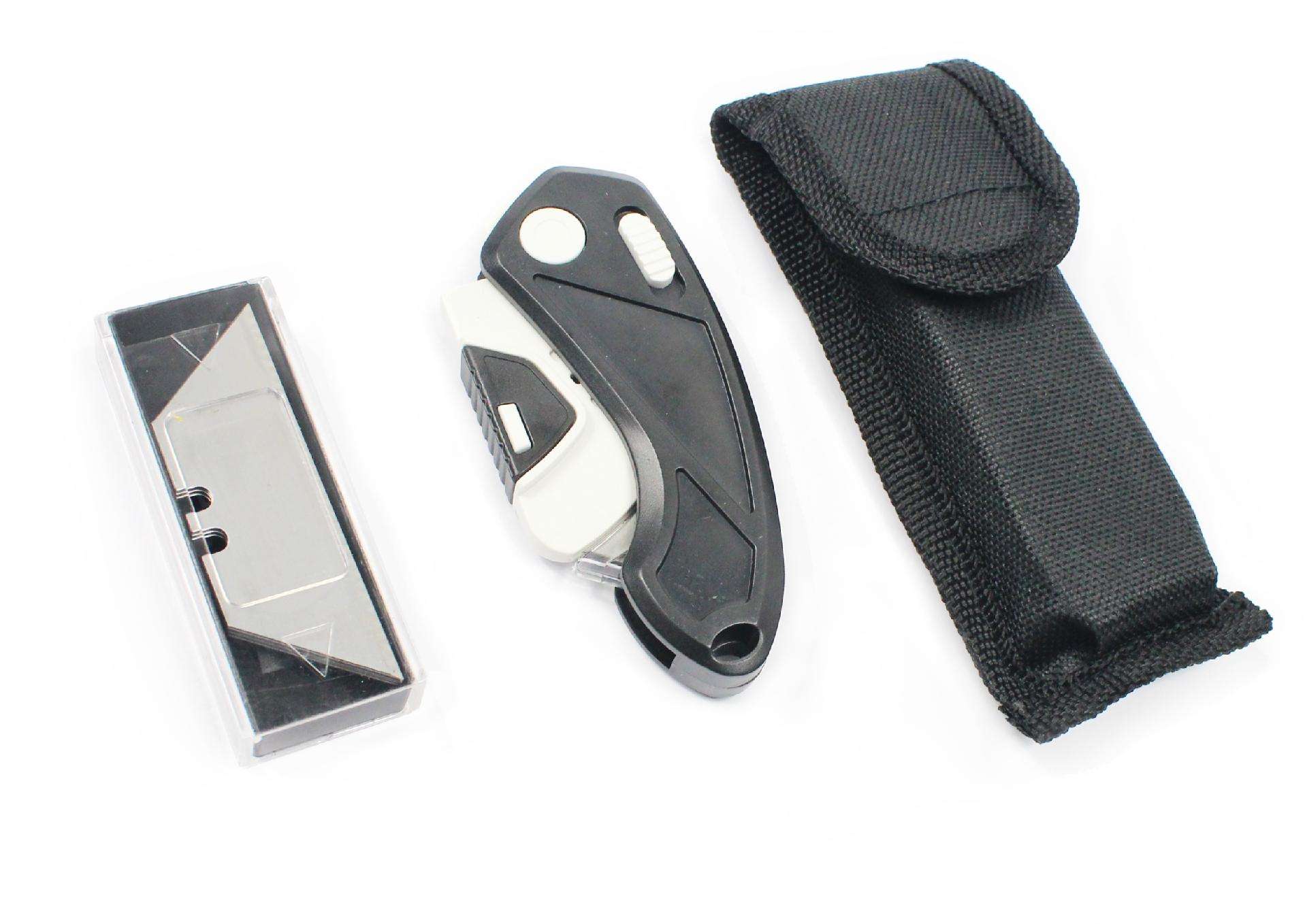 Alicate Multifunções com X-Ato e Bolsa refª 57776 MADER