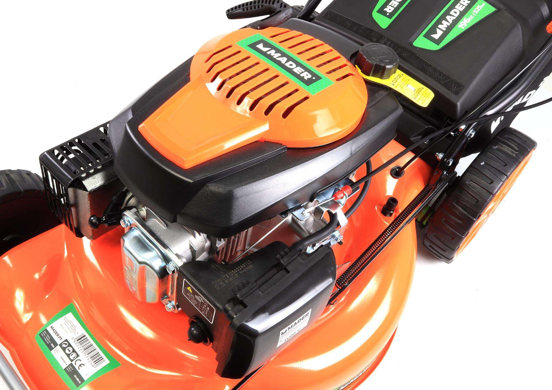 Corta-relvas c/tração 196cc, 525mm ref. 57424 MADER