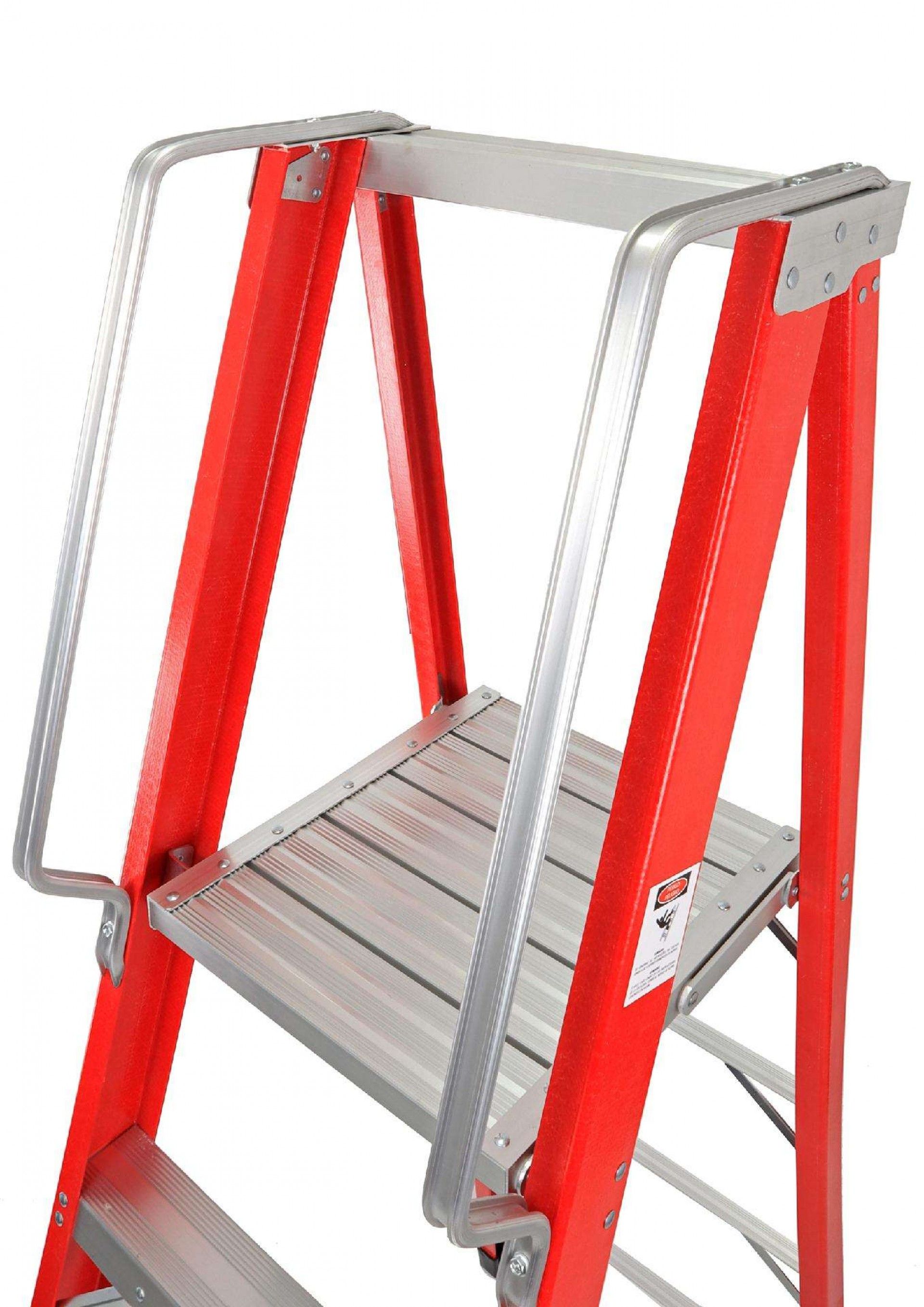 Escadote Eletricista, 5D, Fibra Vidro refª 10401 MADER