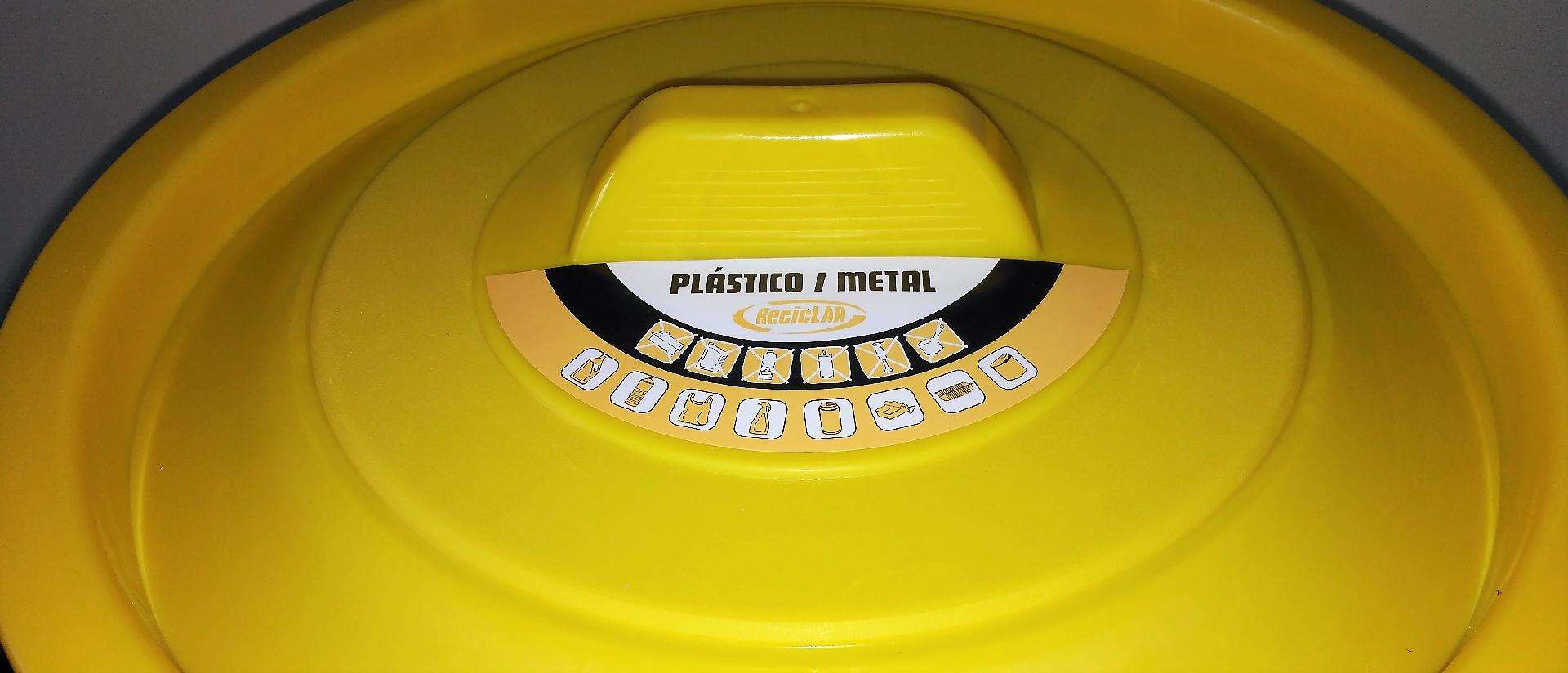 Balde Lixo, Amarelo, 45L refª 99989 MADER