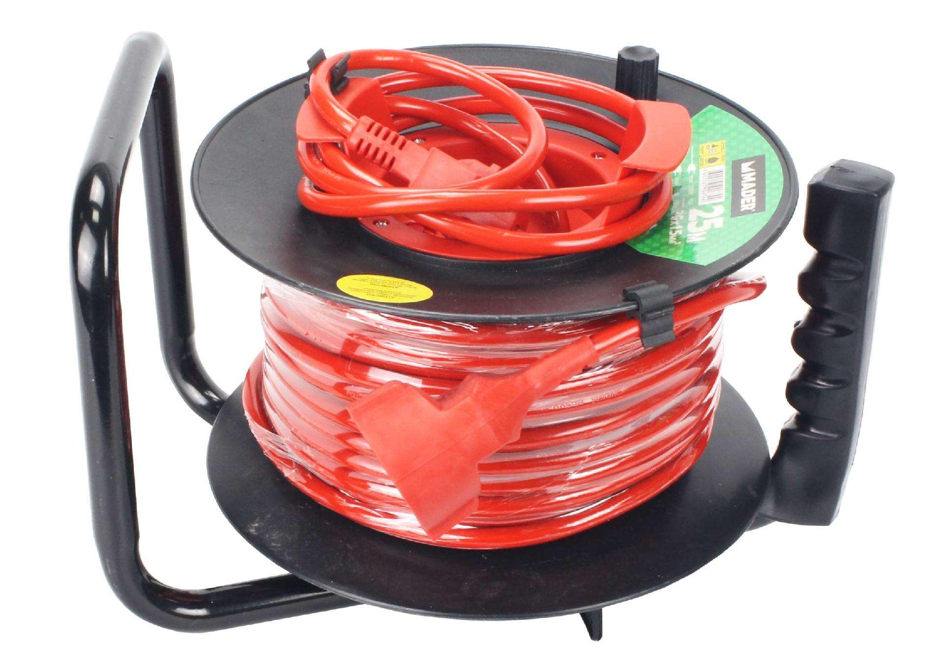 Extensão de Fio Eléctrico com Enrolador, Exterior, 25m refª 90674 MADER