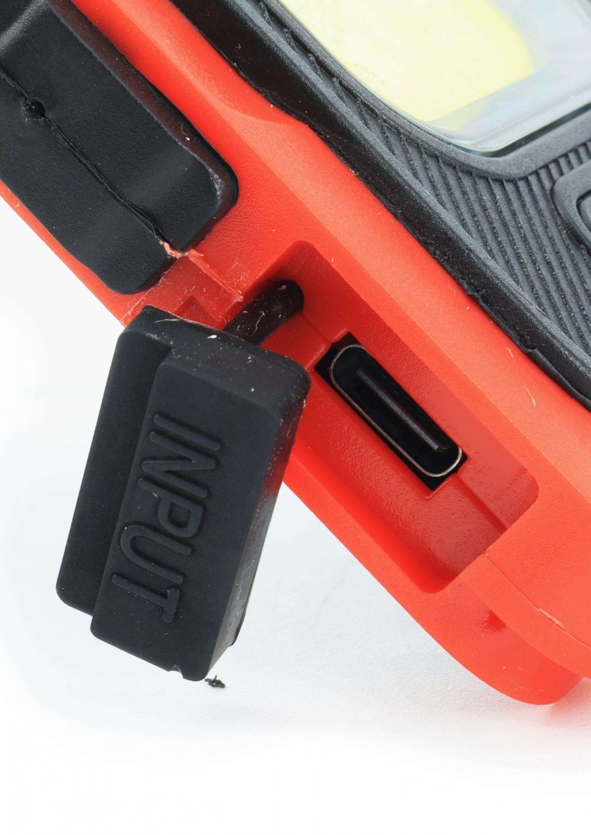 Lanterna Recarregável, Solar, Powerbank, 5W COB + 1 LED, 4Ah refª 89283 MADER