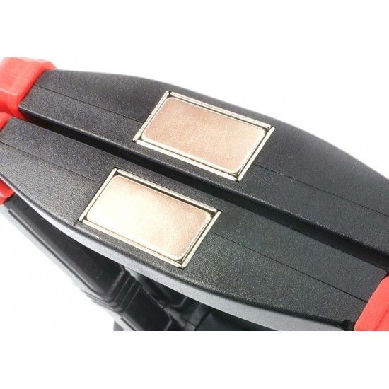 Foco LED com Bateria Recarregável, 5W + 5W (COB), 4Ah refª 89193 MADER Foco LED com Bateria Recarregável, 5W + 5W (COB), 4Ah refª 89193 MADER