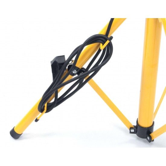 Foco LED Duplo, com Tripé, 50Wx2, 4250Lmx2 | Home Tools refª 89189 MADER Foco LED Duplo, com Tripé, 50Wx2, 4250Lmx2 | Home Tools refª 89189 MADER