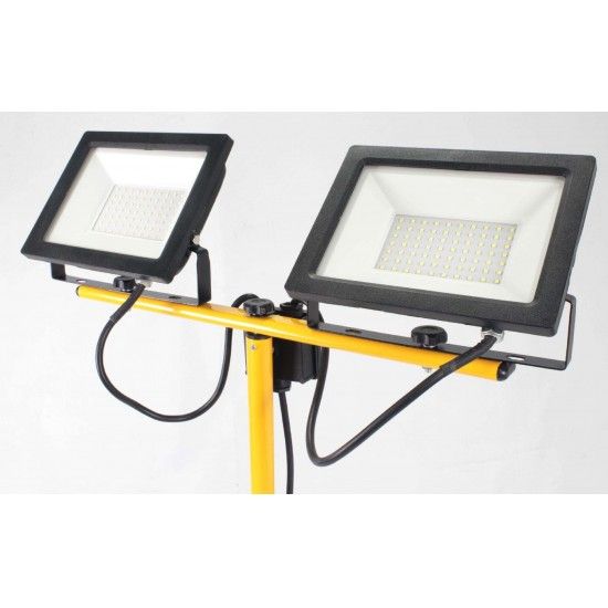 Foco LED Duplo, com Tripé, 50Wx2, 4250Lmx2 | Home Tools refª 89189 MADER Foco LED Duplo, com Tripé, 50Wx2, 4250Lmx2 | Home Tools refª 89189 MADER