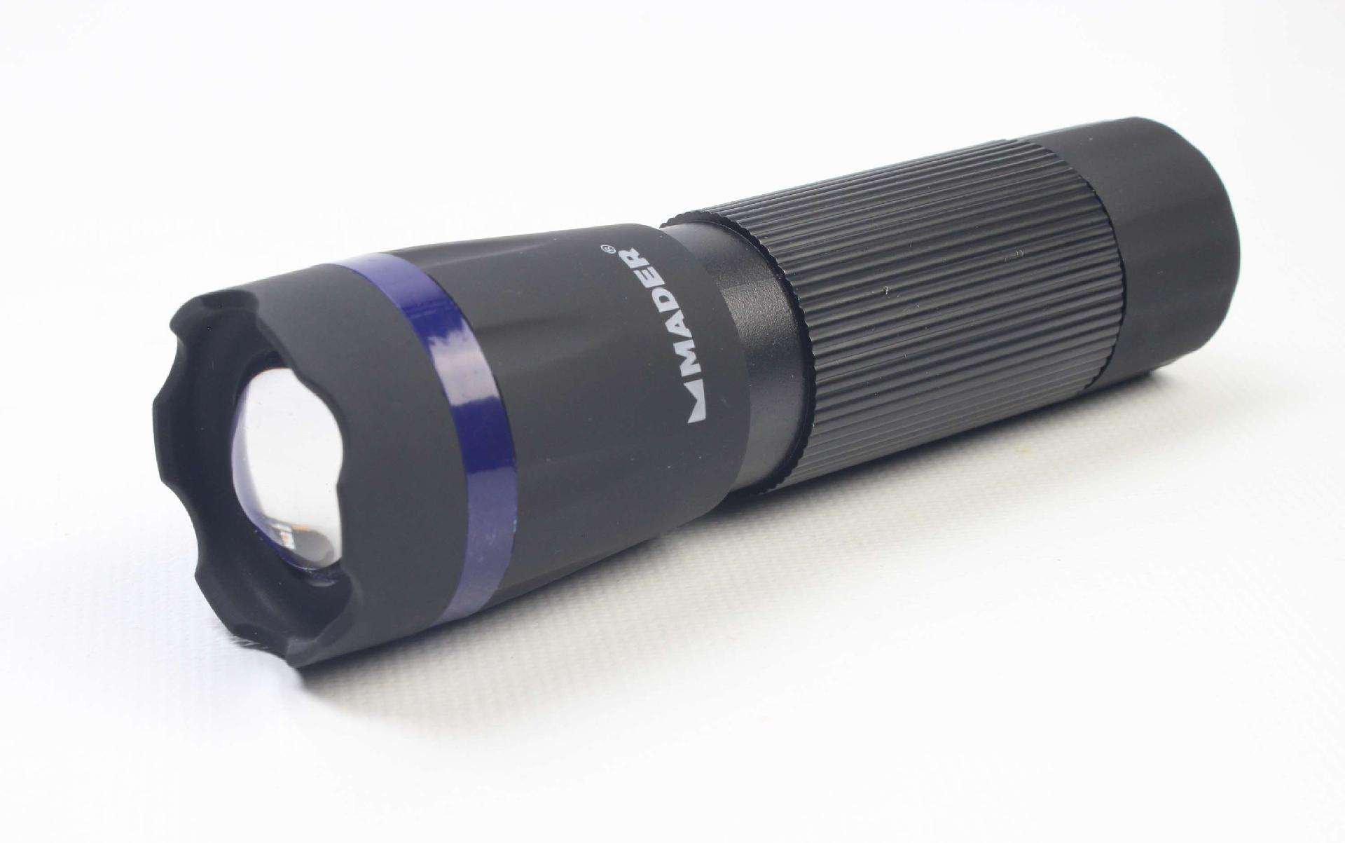 Lanterna LED, Foco Ajustável, 1W, 3xAAA refª 89186 MADER