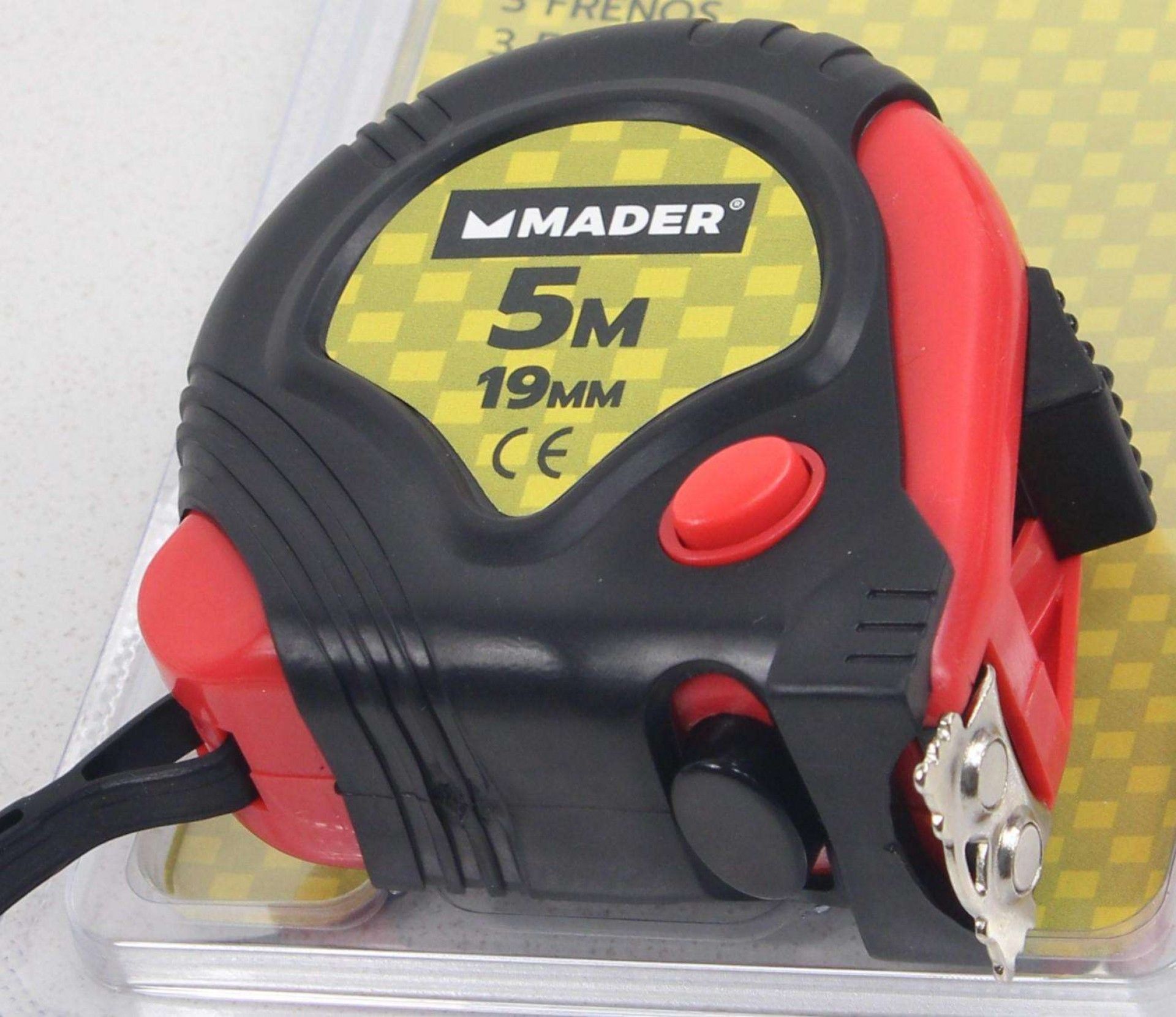 Fita Métrica, 5mx19mm, 3 Travões refª 84601 MADER