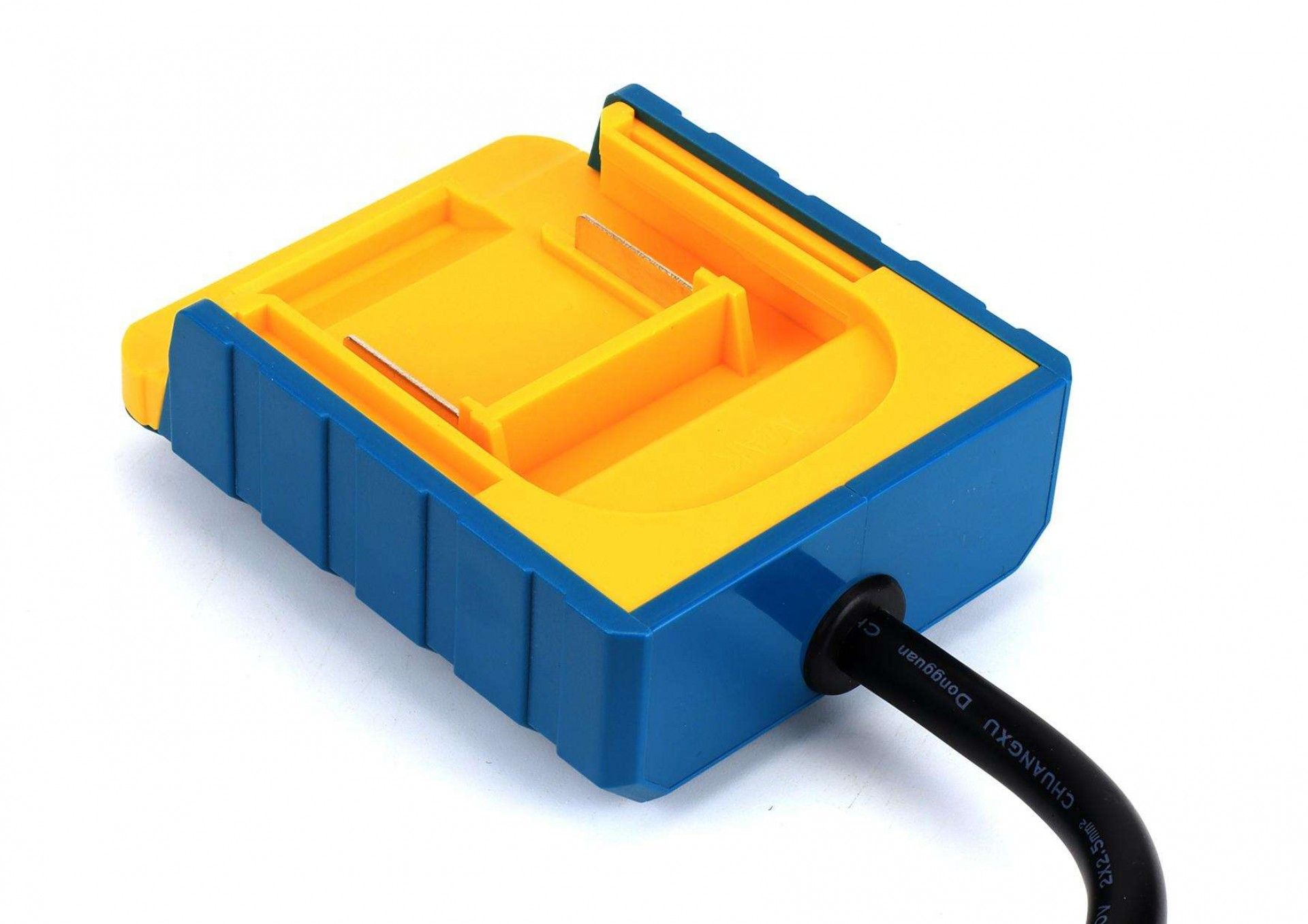 Adaptador para Bateria, 1.5m, 2x2.0mm² ref. 69662 MADER