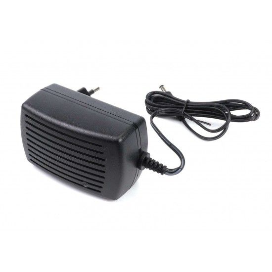 Carregador para Bateria, 12V, 3A refª 69652 MADER Carregador para Bateria, 12V, 3A refª 69652 MADER