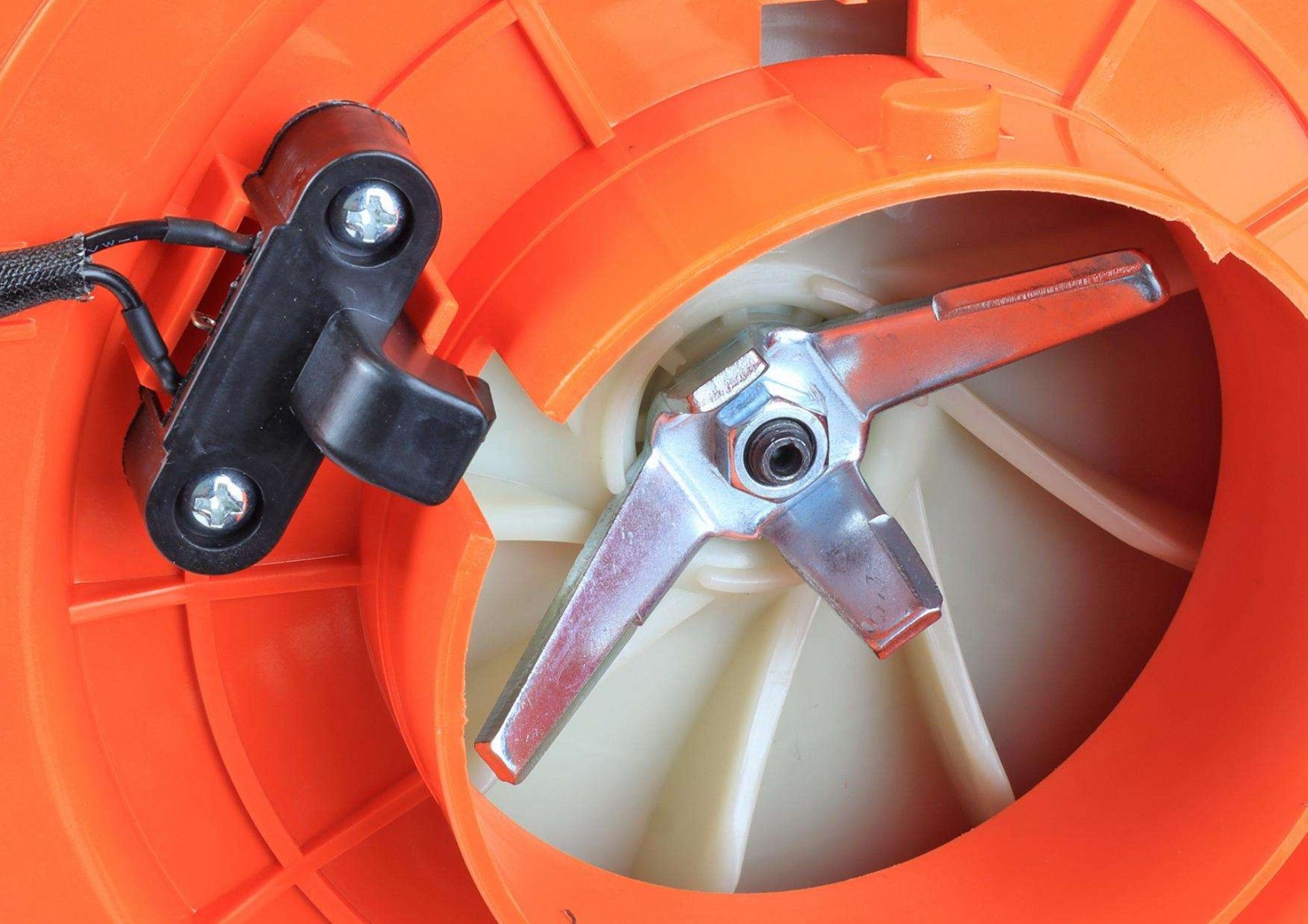 Soprador / Aspirador, 25.4cc, com Triturador refª 69529 MADER