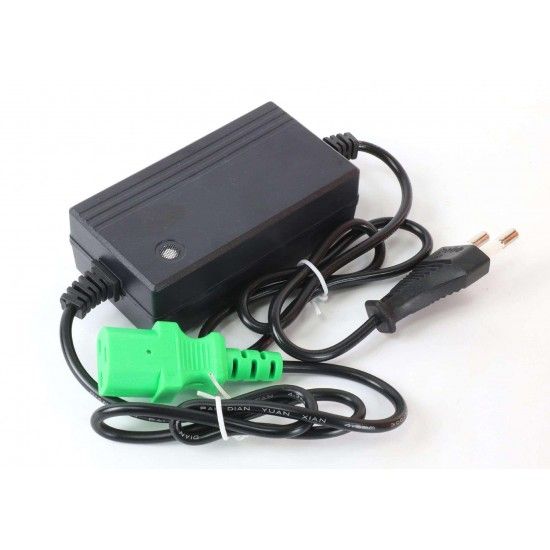 Pulverizador Manual e Bateria de Lítio, 16L refª 69092 MADER Pulverizador Manual e Bateria de Lítio, 16L refª 69092 MADER