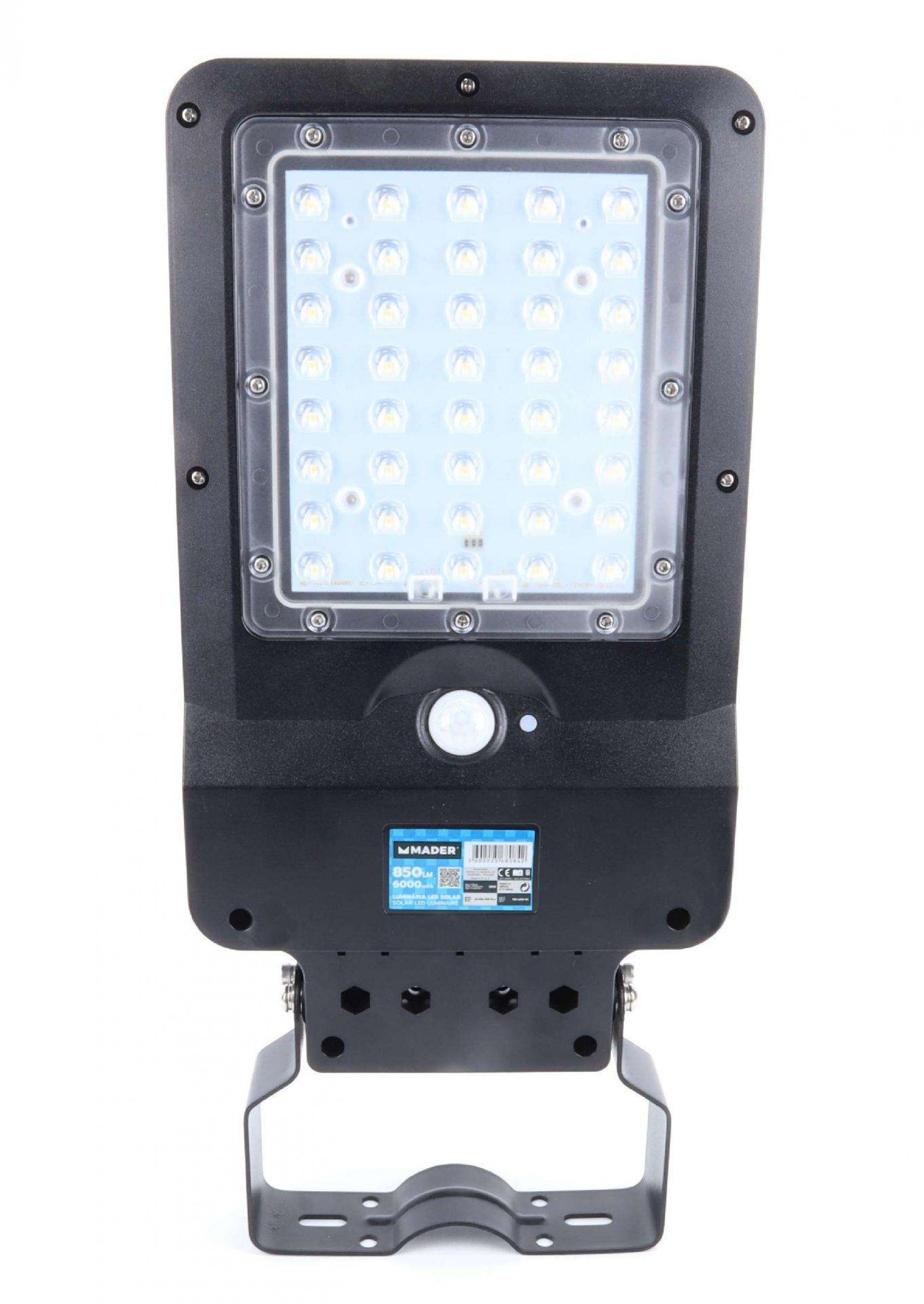 Luminária Led, 850 Lm, Painel Solar refª 68084 MADER