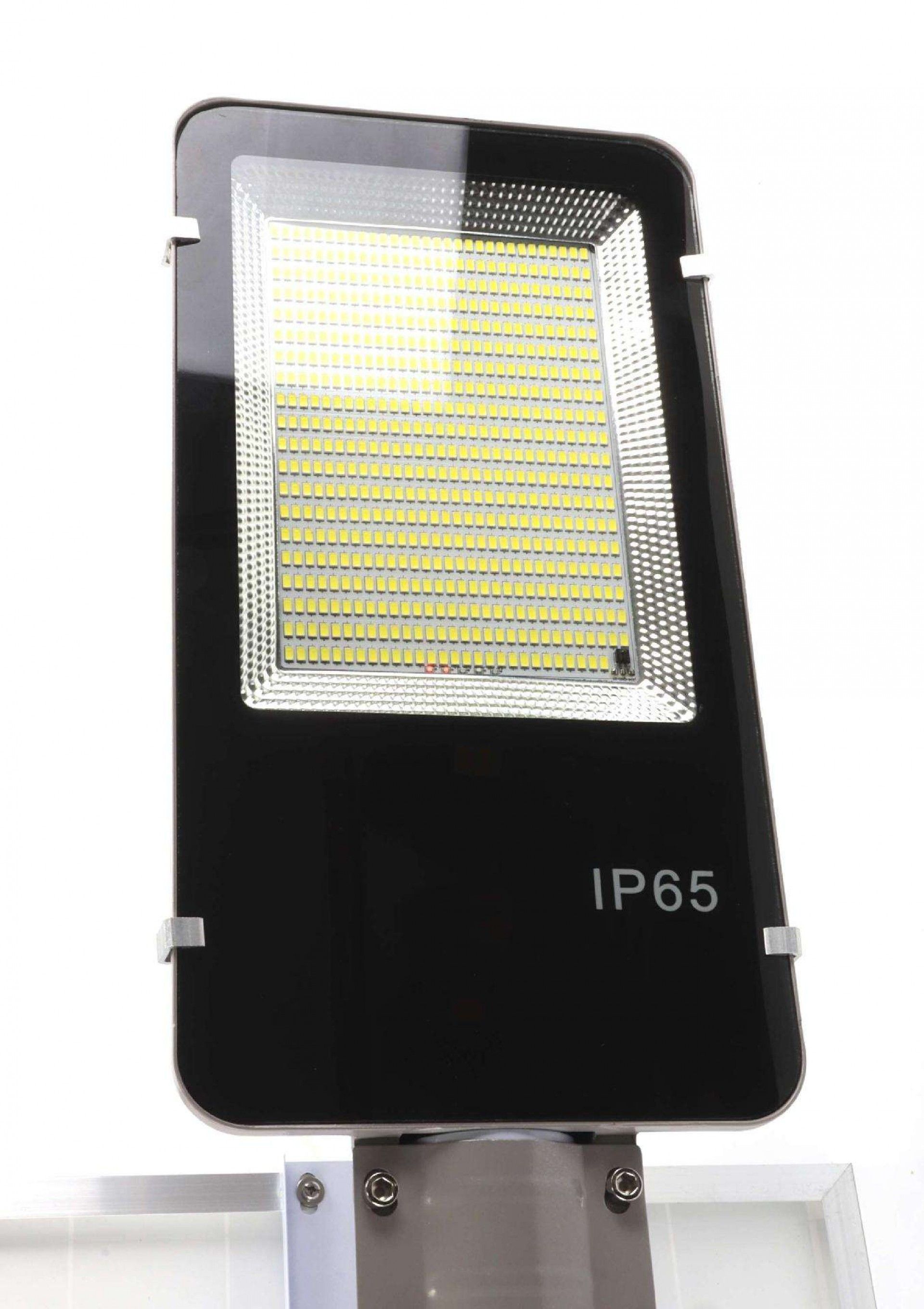 Luminária LED, 200W, com Painel Solar refª 68080 MADER