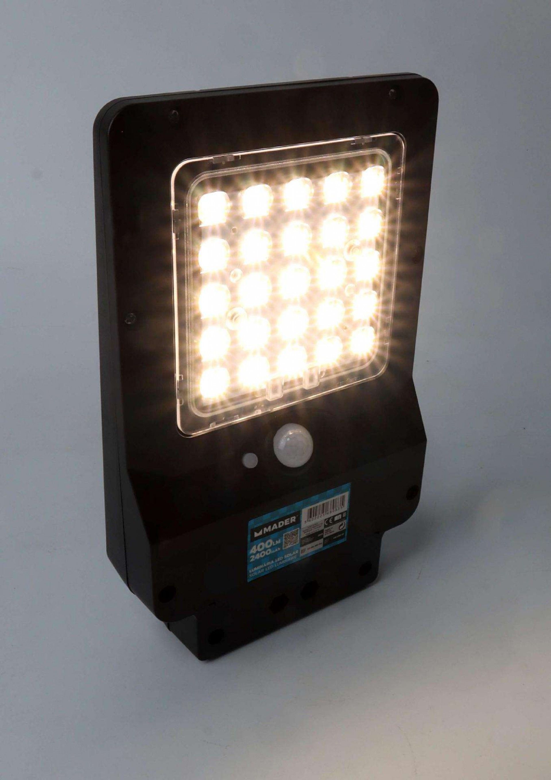 Luminária Led, 400 Lm, Painel Solar refª 68083 MADER