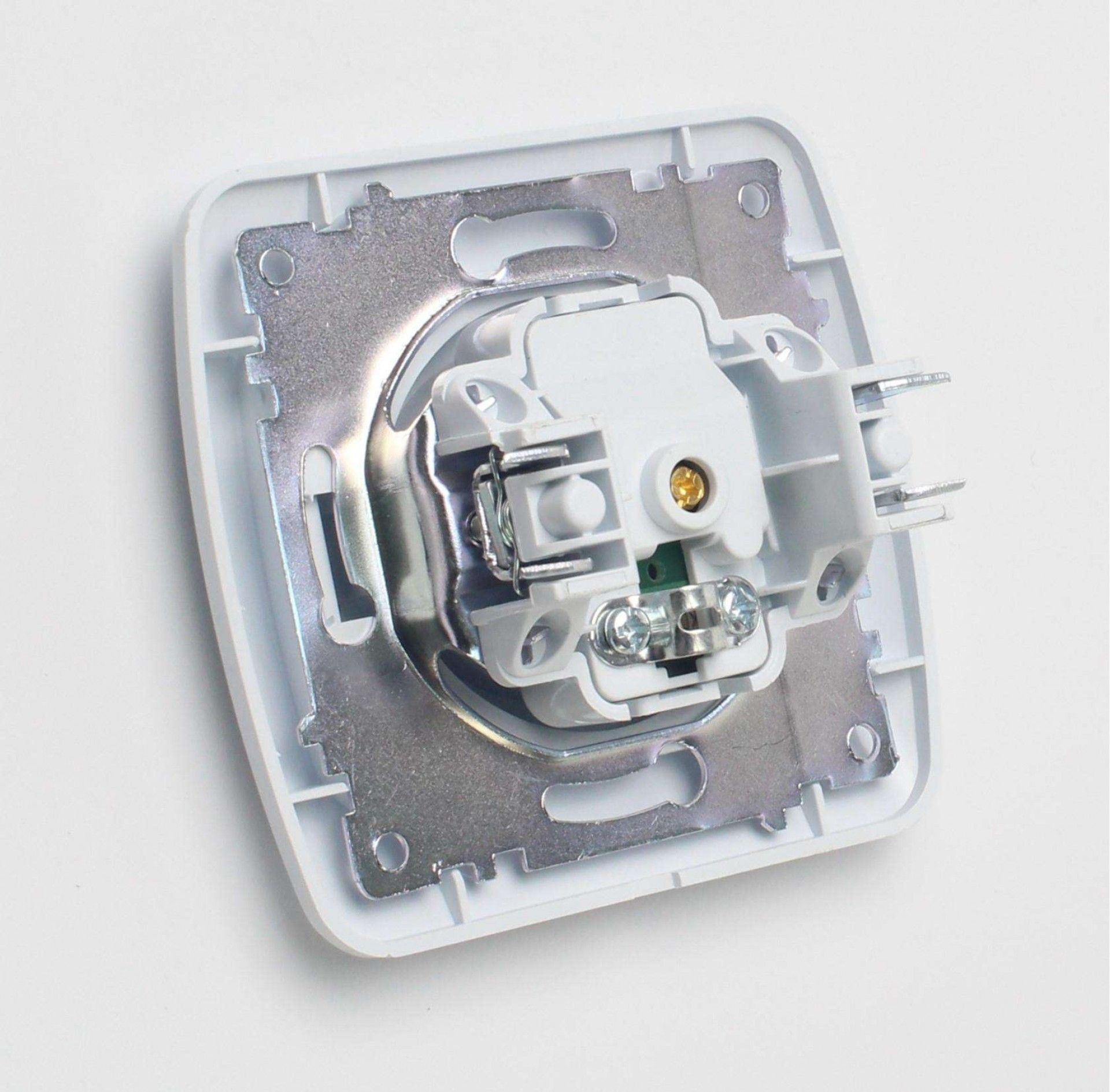 Ficha para TV, Simples refª 68074 MADER