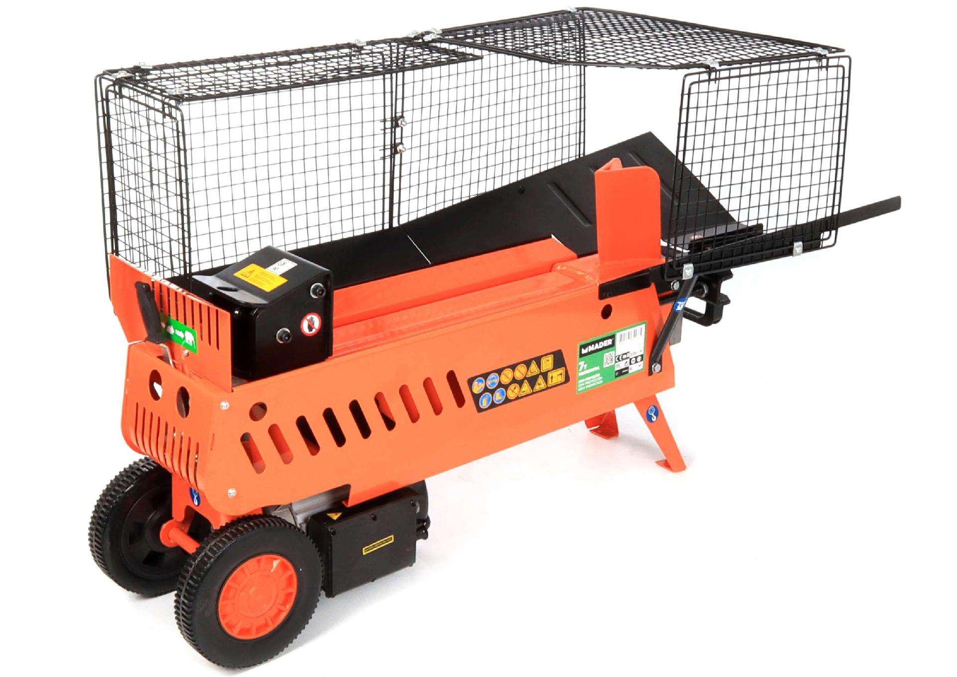 Máquina de Destroçar e Descascar Madeira, 7T refª 65576 MADER