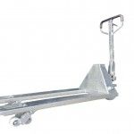 Porta-Paletes Hidrulico, 2.5Ton, 550mm, Galvanizado ref. 65349 MADER