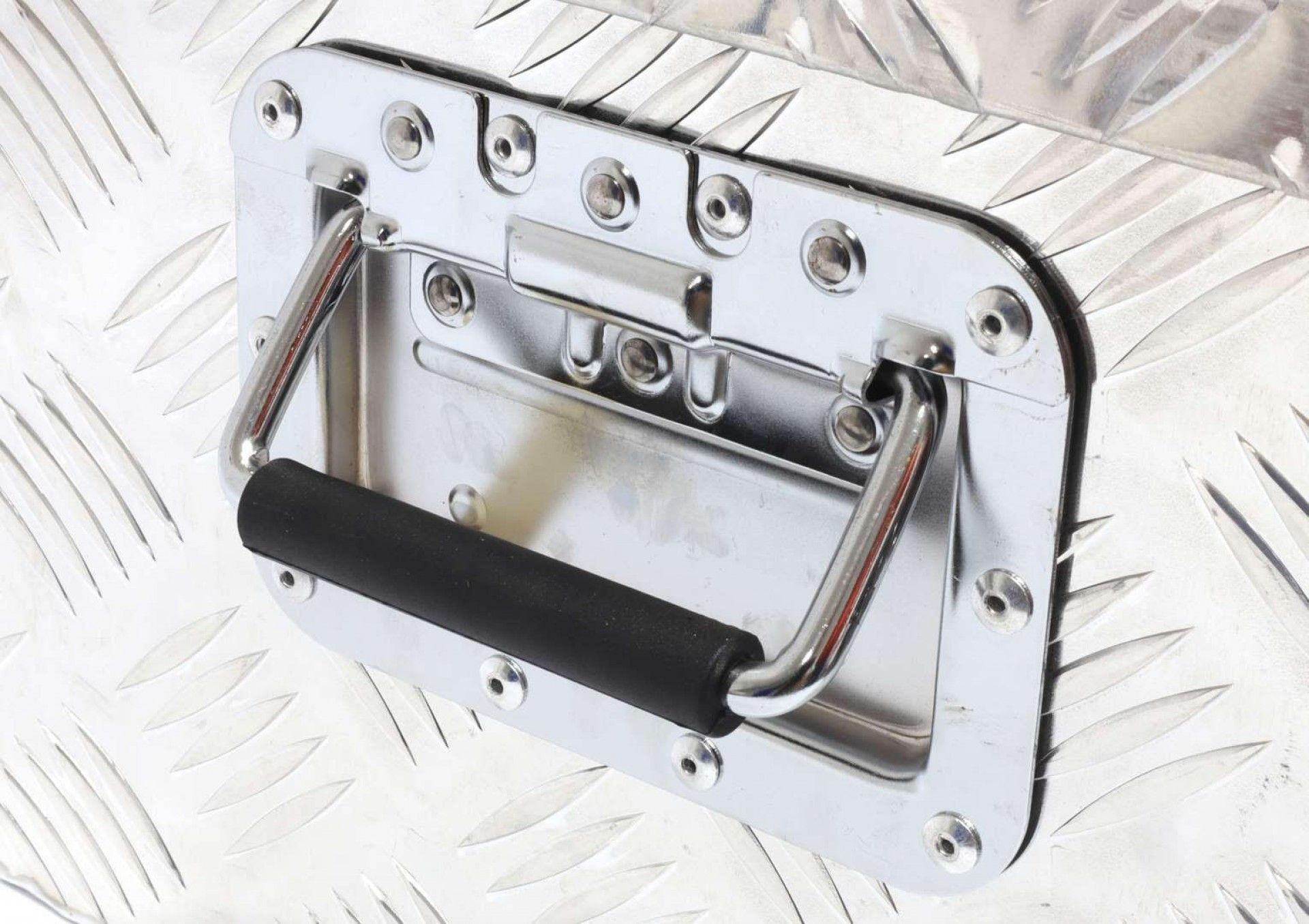 Caixa Multiusos, Alumínio, 760x335x245mm refª 65286 MADER