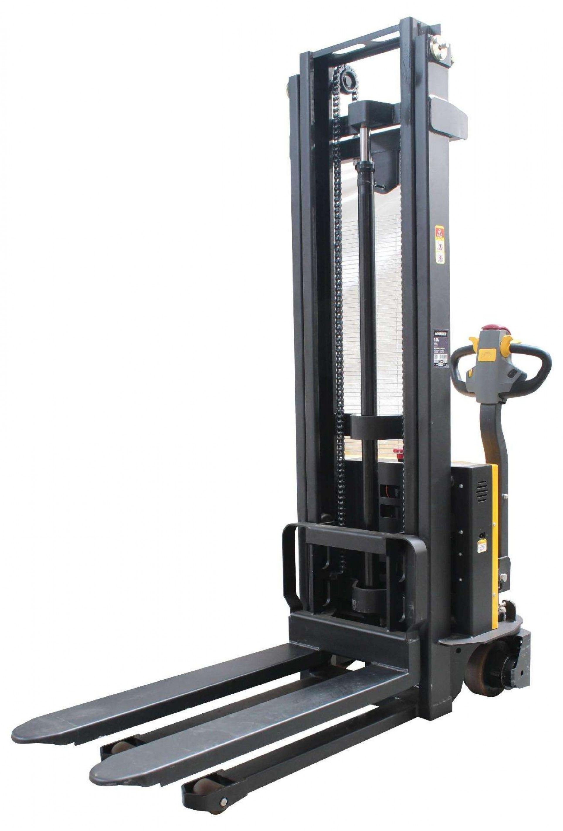 Stacker 1.5Ton (Alt máx. 3.30m) 560x1150mm 71Ah refª 65234 MADER
