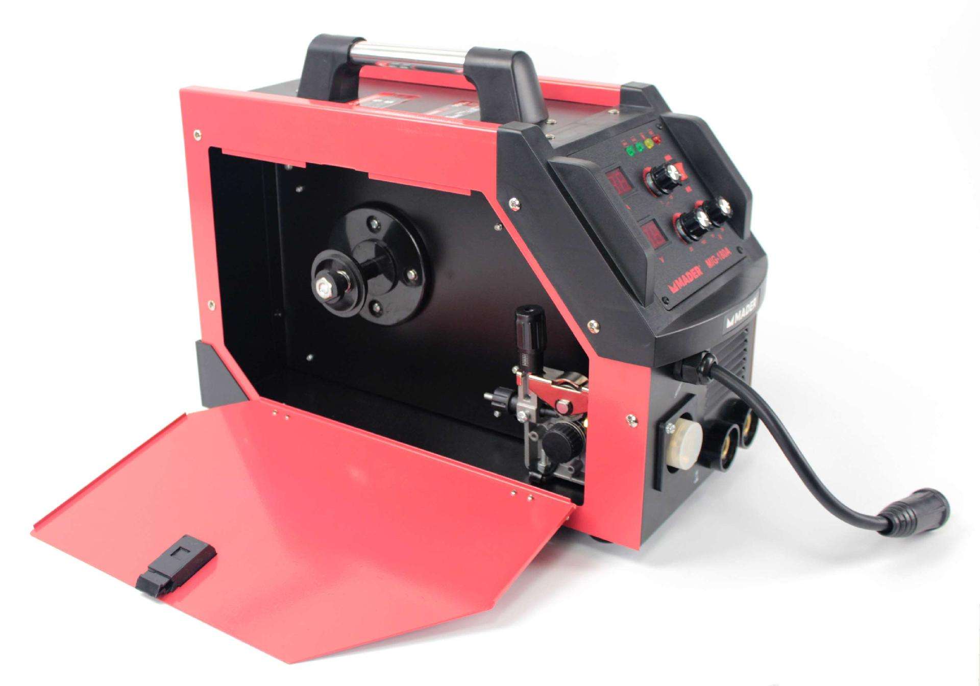 Soldador Inverter, 3 em 1, MMA/MIG-MAG, 180A refª 63528 MADER