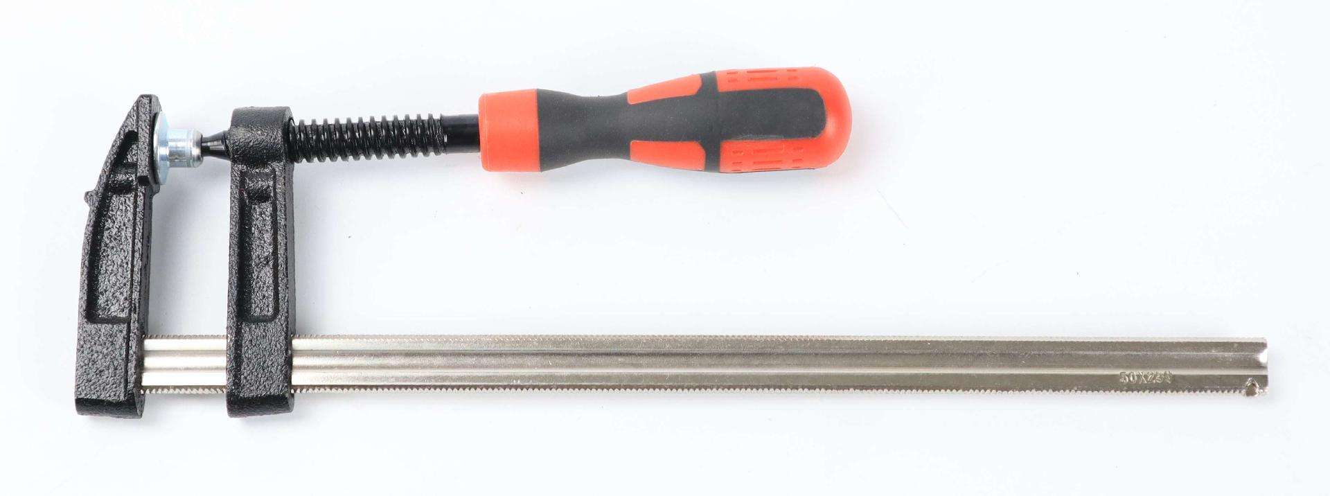 Grampo Aperto, 50x250mm refª 61071 MADER