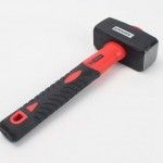 Marreta Quadrada, Cabo Fibra Vidra, 1Kg refª 61057 MADER Marreta Quadrada, Cabo Fibra Vidra, 1Kg refª 61057 MADER