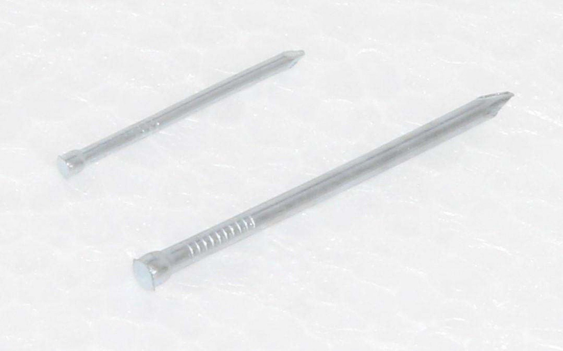 Prego Cabeça Redonda, 25mm, 50g refª 60020 MADER