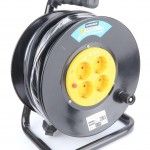 Extenso elctrica c/enrolador 3x2.5mm 30m ref 56054 Mader