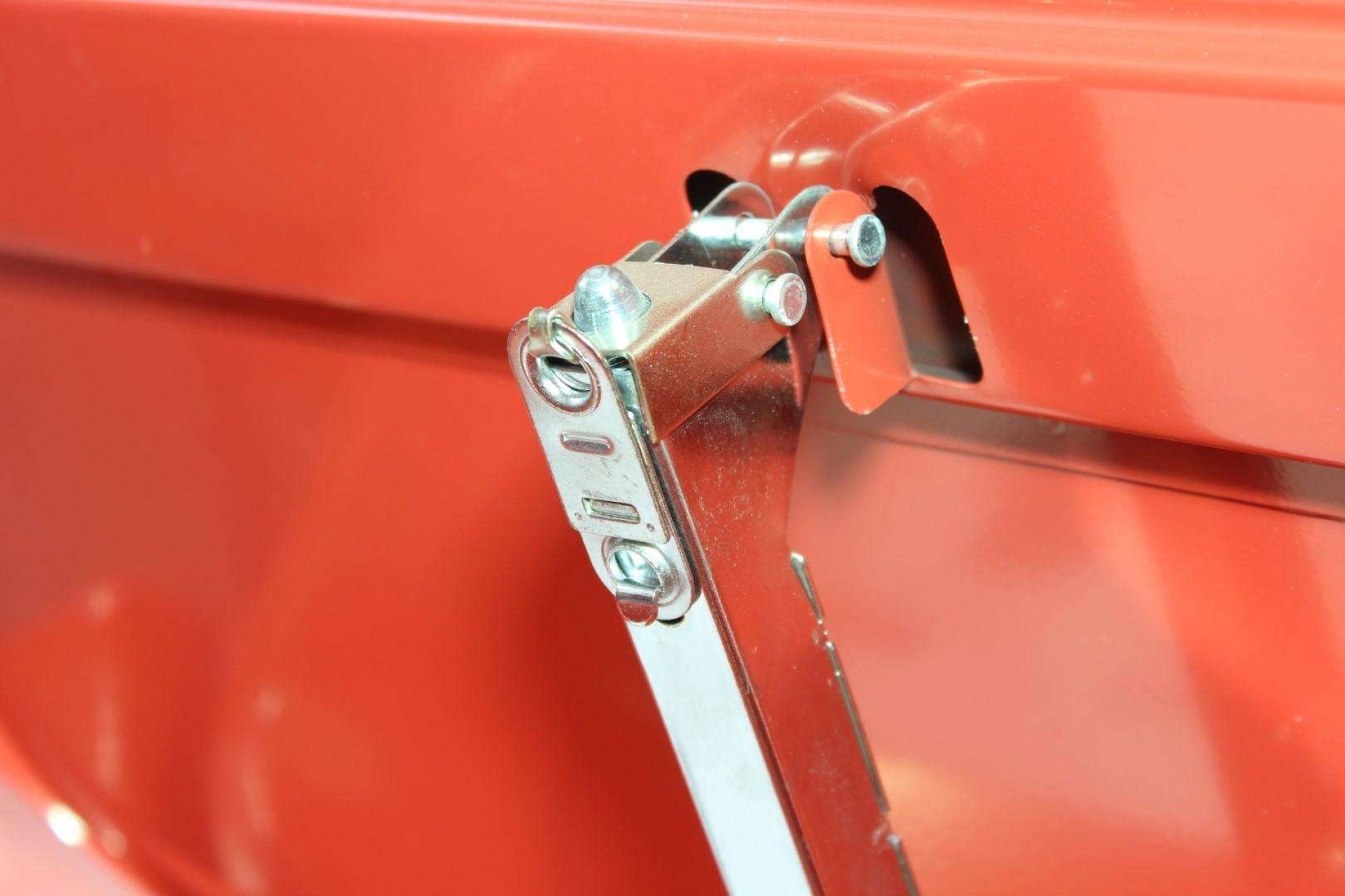 Máquina de Lavar Peças 75L refª 55097 MADER