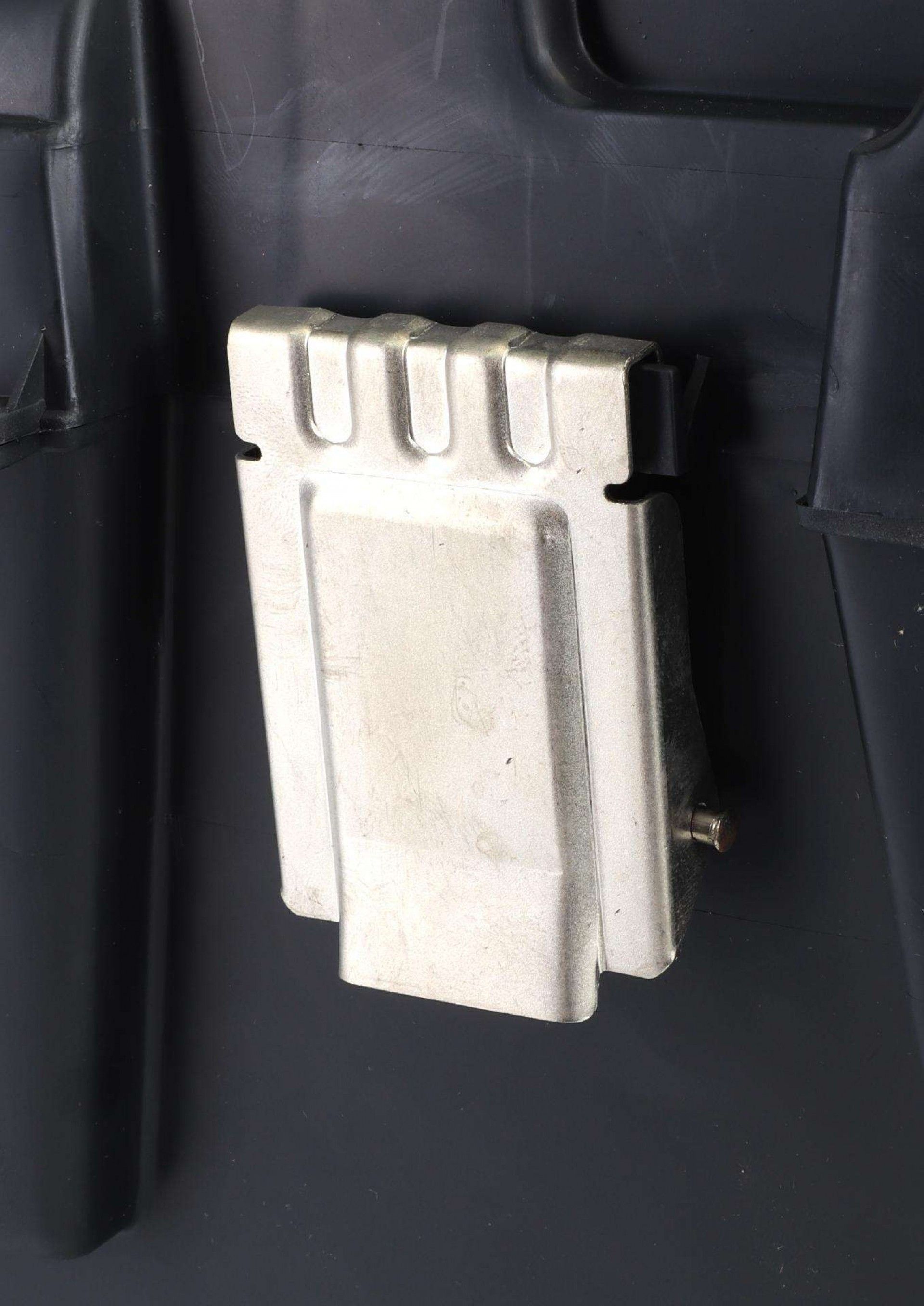 Caixa Multiusos, Fecho Metálico, 22, Eco ref. 53741 MADER