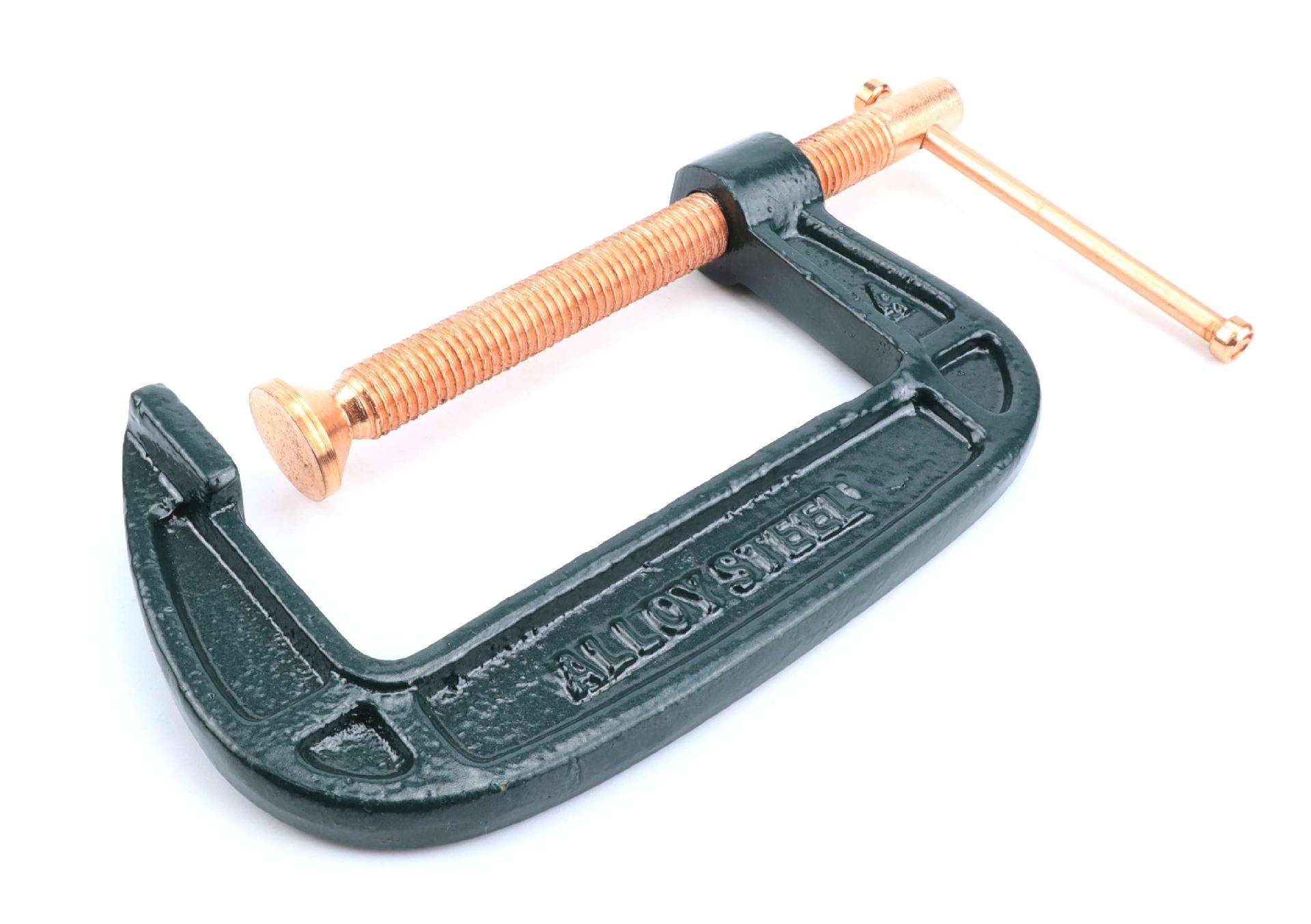 Grampo Aperto, 100mm refª 47351 SAURIUM