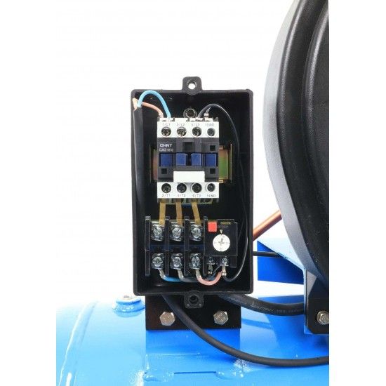 Compressor de Ar Trifsico, 200L, 4HP  ref 37183 SAURIUM