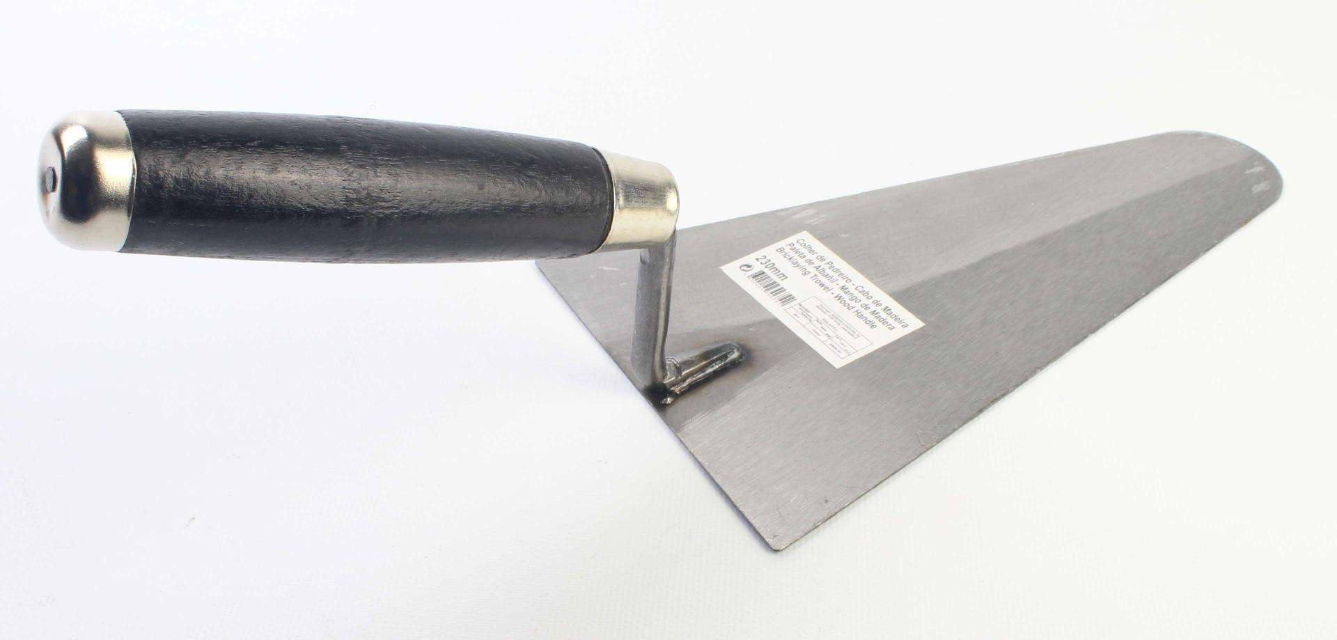 Colher de Pedreiro de Cantos Retos, 9 refª 30674 MADER