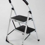 Escadote Aço com Borracha, 2D, 48cm refª 10070 MADER Escadote Aço com Borracha, 2D, 48cm refª 10070 MADER