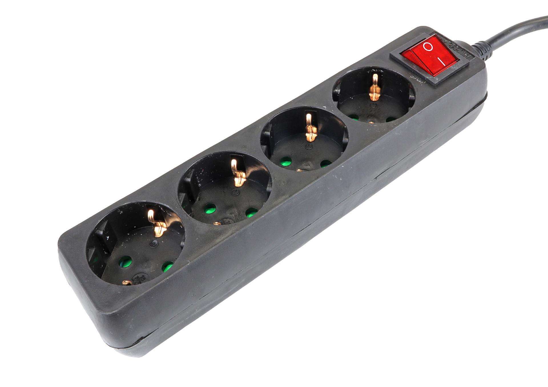 Extensão Elétrica, com Interruptor, Preta, 4 Tomadas, 3m, 3G x 1.5mm² refª 89350 MADER