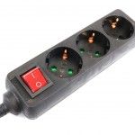 Extenso Eltrica, com Interruptor, Preta, 3 Tomadas, 3m, 3G x 1.5mm ref 89346 MADER