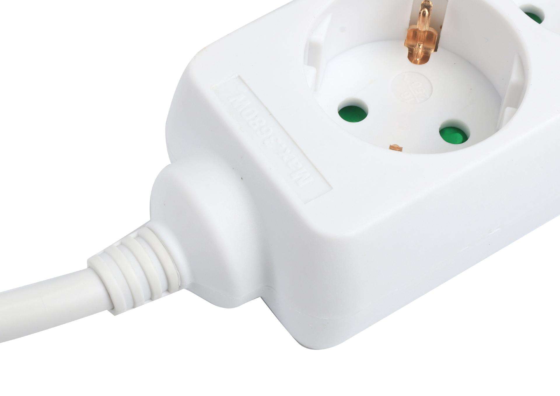 Extensão Elétrica, Branca, 4 Tomadas, 3m, 3G x 1.5mm² refª 89337 MADER