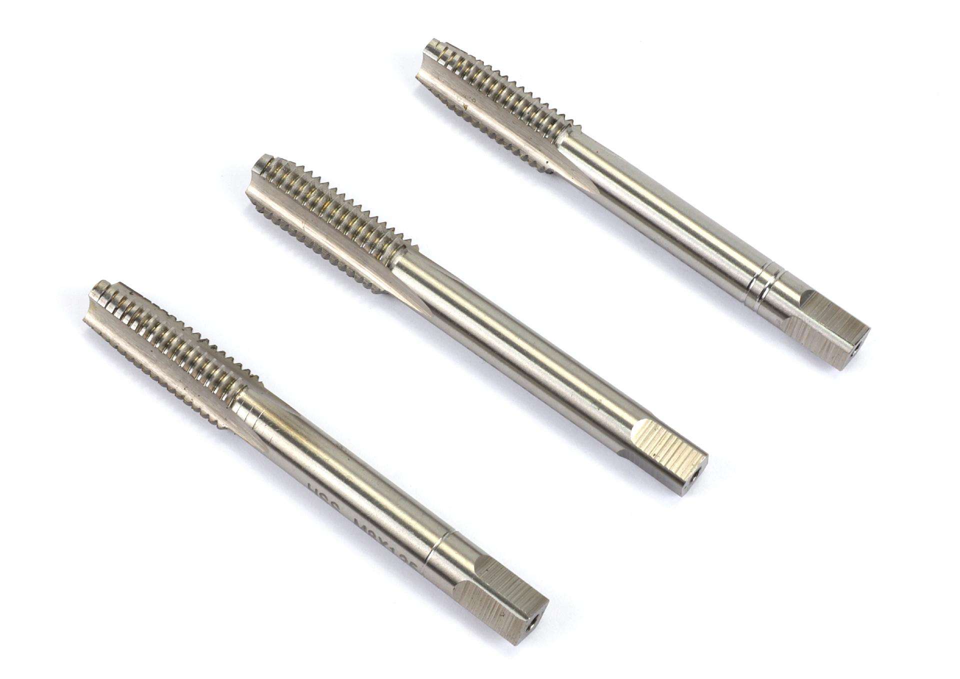 Machos, M8, 3un refª 61135 MADER