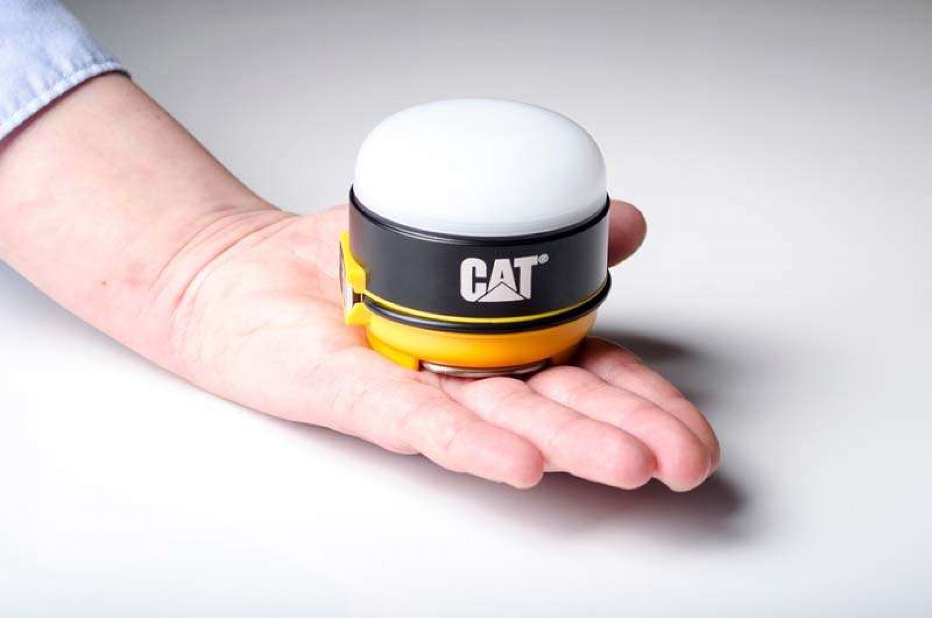 Fonte Luz Recarregável 200 Lumens refª CP-CT6525 CAT