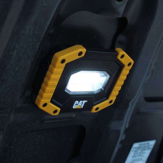 Foco LED Recarreg�vel USB 500 Lumens ref� CP-CT3545  CAT