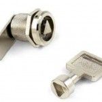 Fechadura triangular p/caixa �gua / Luz ref� 49