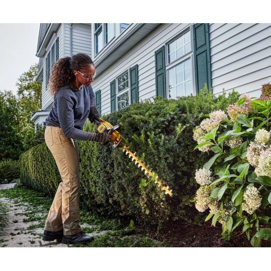 Corta-sebes 54v 65cm 1 bateria 9.0Ah ref DCMHT573X1-QW DEWALT