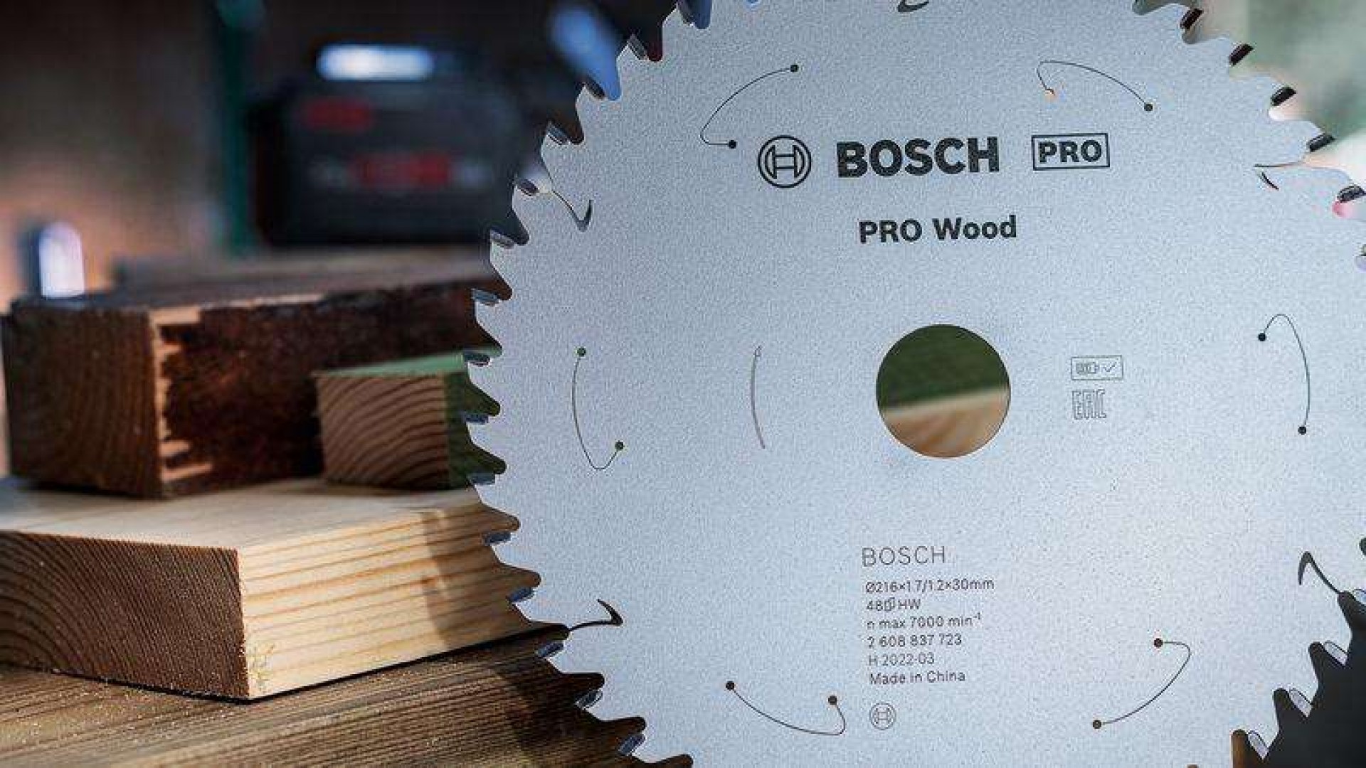Disco PRO Wood cordless, 254 x 2,2 x 30 mm, T48 refª 2608842239 BOSCH