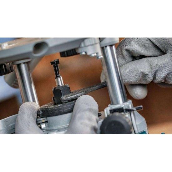 Fresa para tupia de buraco de fechadura PRO, Ø 8,5 x Ø 5,6, encabadouro de 8mm refª 2608629682 BOSCH Fresa para tupia de buraco de fechadura PRO, Ø 8,5 x Ø 5,6, encabadouro de 8mm refª 2608629682 BOSCH