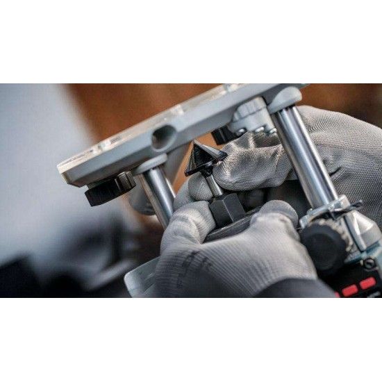 Fresa de ranhurar em V para tupia PRO, 90° x Ø 31,8, encabadouro de 8mm refª 2608629680 BOSCH Fresa de ranhurar em V para tupia PRO, 90° x Ø 31,8, encabadouro de 8mm refª 2608629680 BOSCH