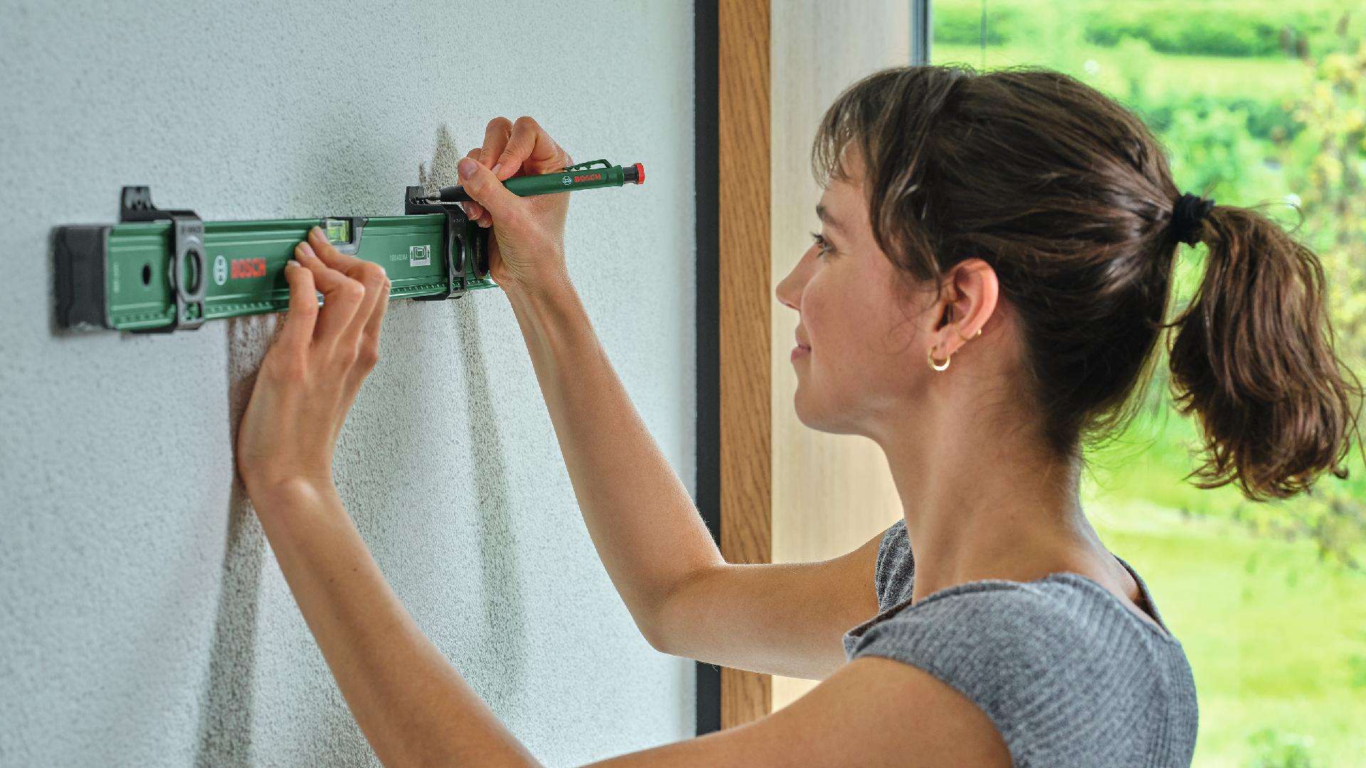 Nível de bolha de ar de 60 cm com barras deslizantes refª 1600A02Z9Z BOSCH