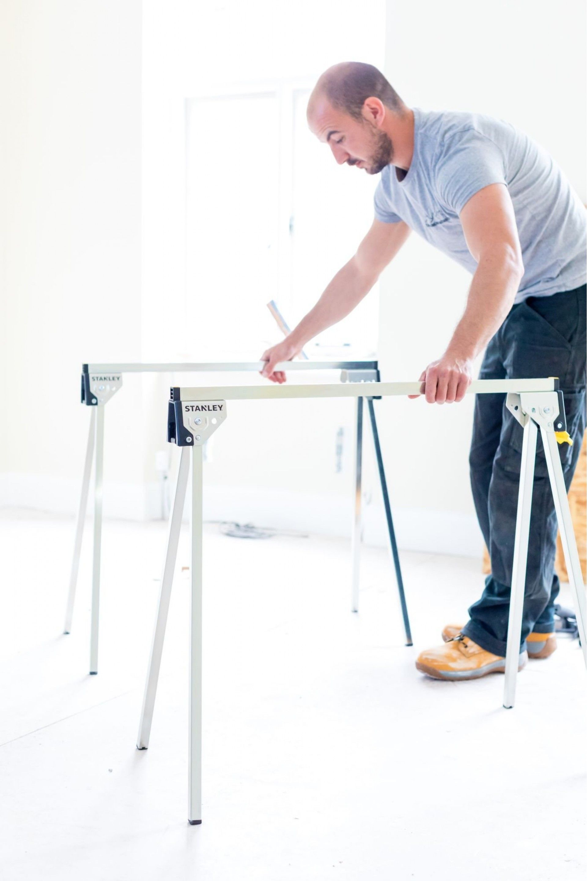 Cavalete metálico duplo refª STST81337-1 STANLEY