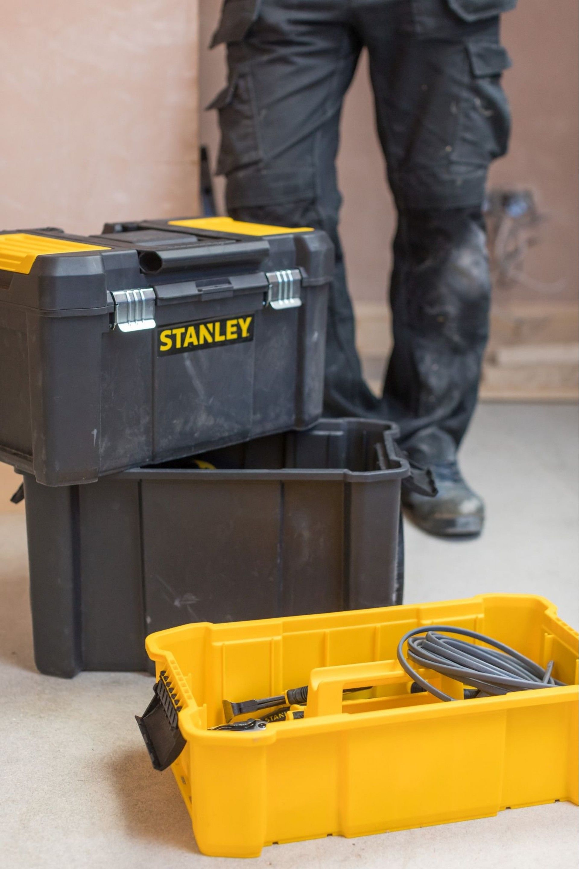 Troley essential refª STST1-80151 STANLEY
