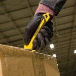 Cortador de embalagens de um lado, bi-matéria refª STHT10356-0 STANLEY Cortador de embalagens de um lado, bi-matéria refª STHT10356-0 STANLEY